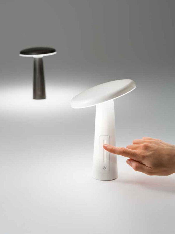 Lampade-Ricaricabili-2023-156